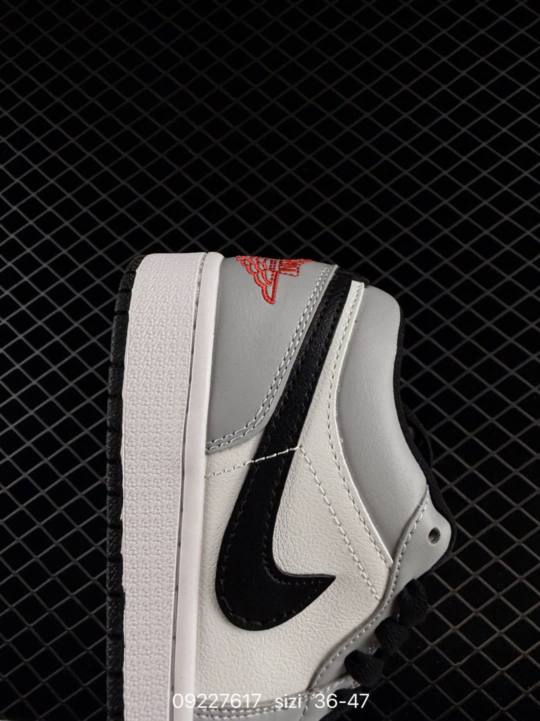 Air Jordan 1 Low AJ1-553558